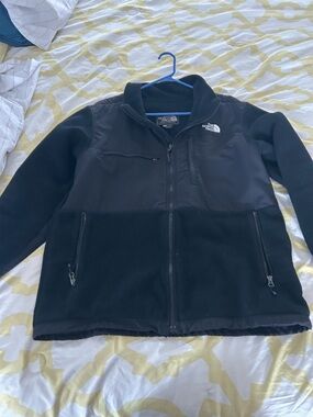 The North Face Black Lightweight Fleece Shirt Jacket